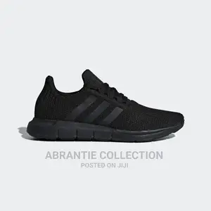 Adidas Swift Run
