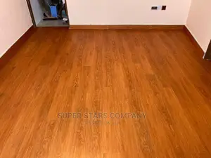 PVC Floor Installator