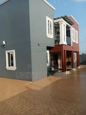 Furnished 6bdrm House in Adjiriganor for Sale
