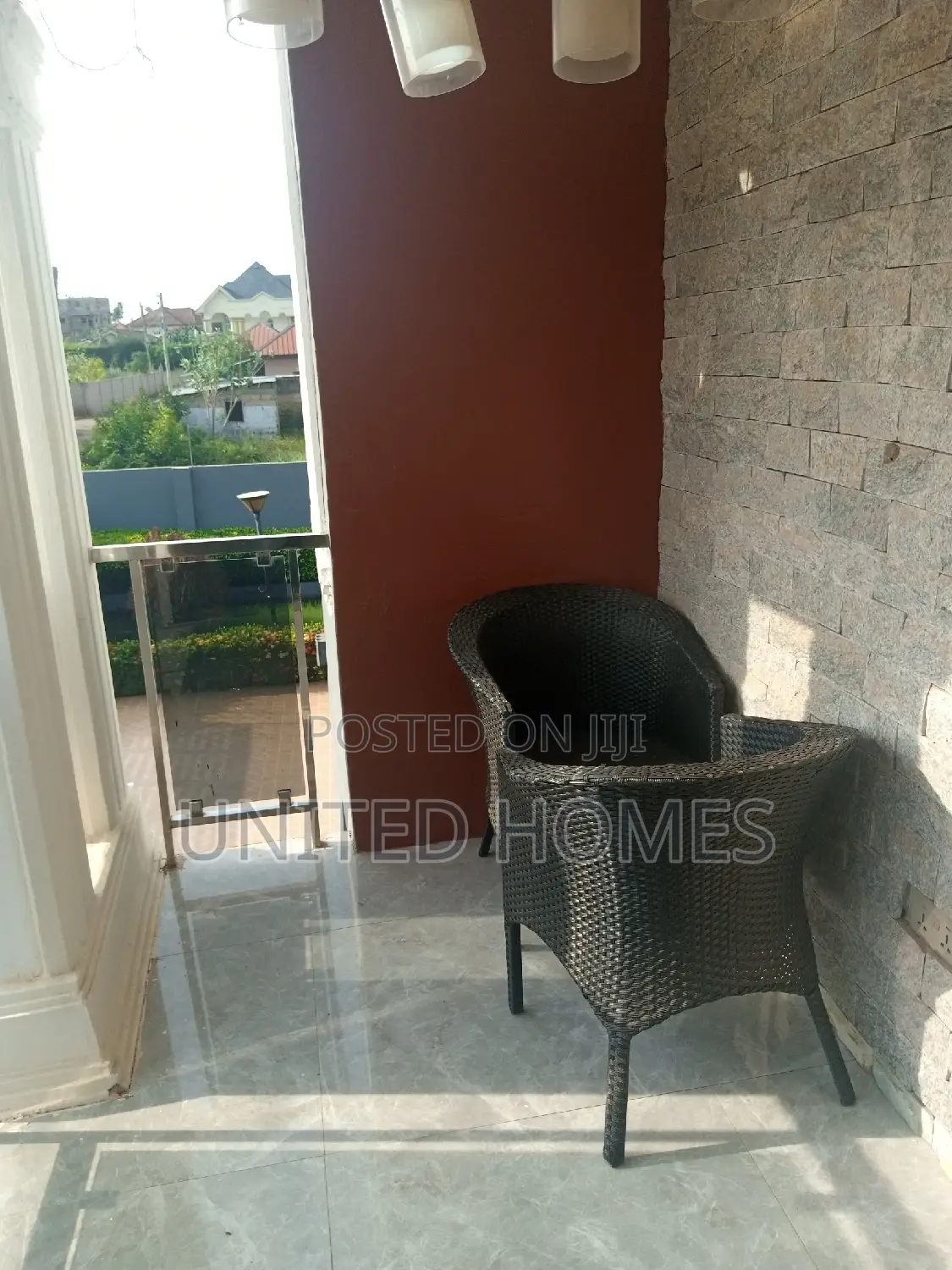 Furnished 6bdrm House in Adjiriganor for Sale