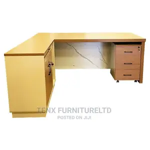 Executive Desk/Office Desk With (Cable Management Slots)