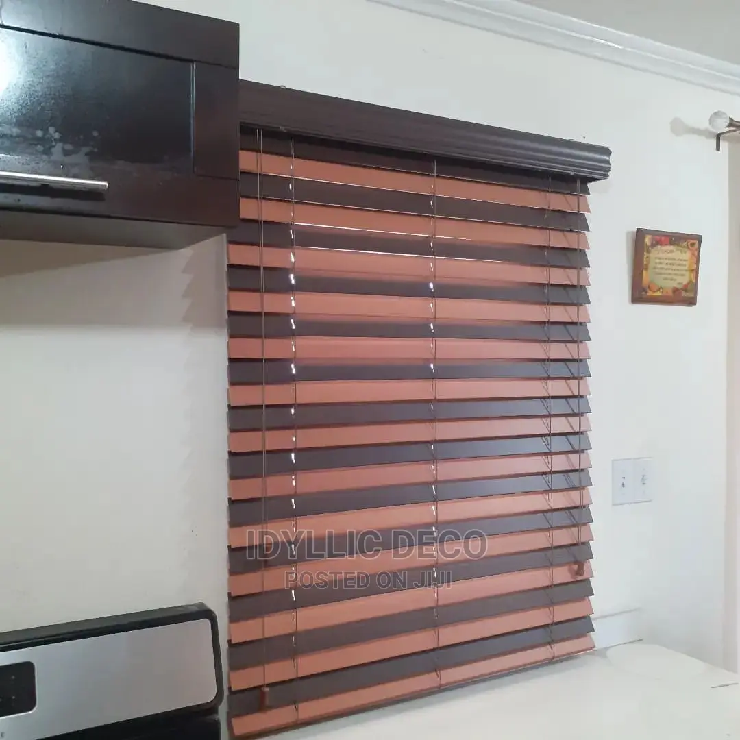 Light Dark Brown Wooden Blinds Curtains