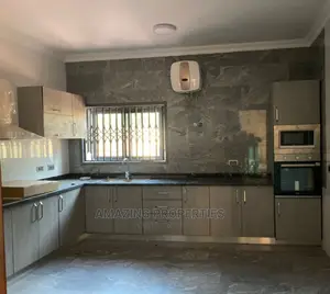 4bdrm House in East Legon for rent