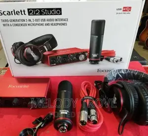 Scarlett 2i2 Studio Recording Set