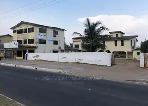 Commercial Property for Sale at La Trade Fair