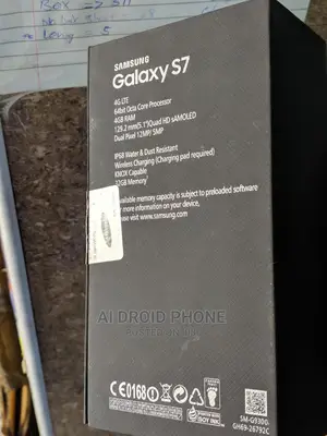 New Samsung Galaxy S7 32 GB Gold