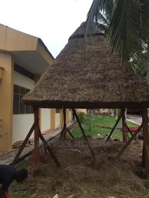 School Summer Hut "Relaxation Hub"