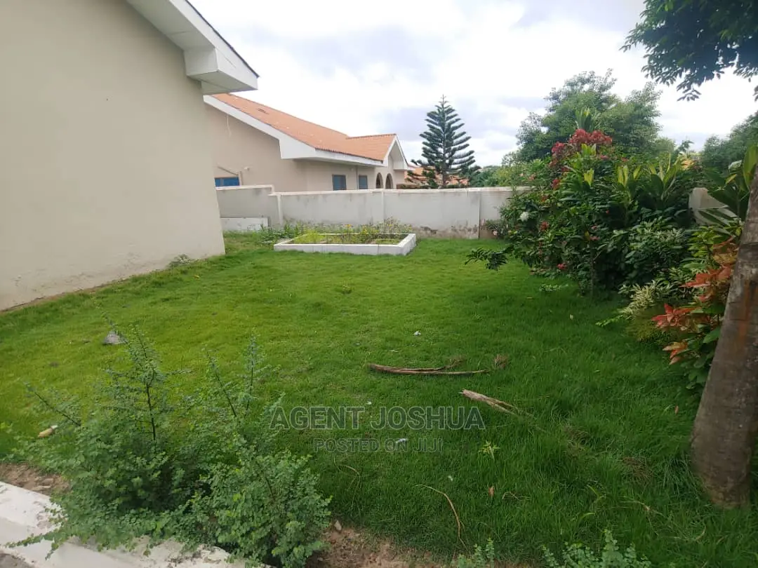 3bdrm House in Regimanuel Estate for rent