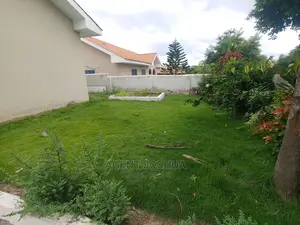 3bdrm House in Regimanuel Estate for rent