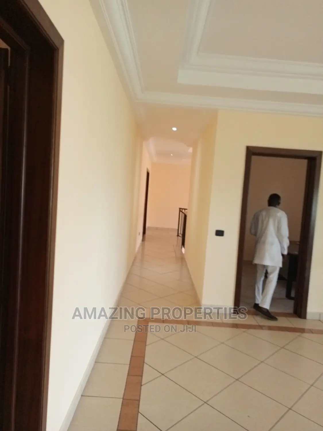 5bdrm House in East Legon for sale