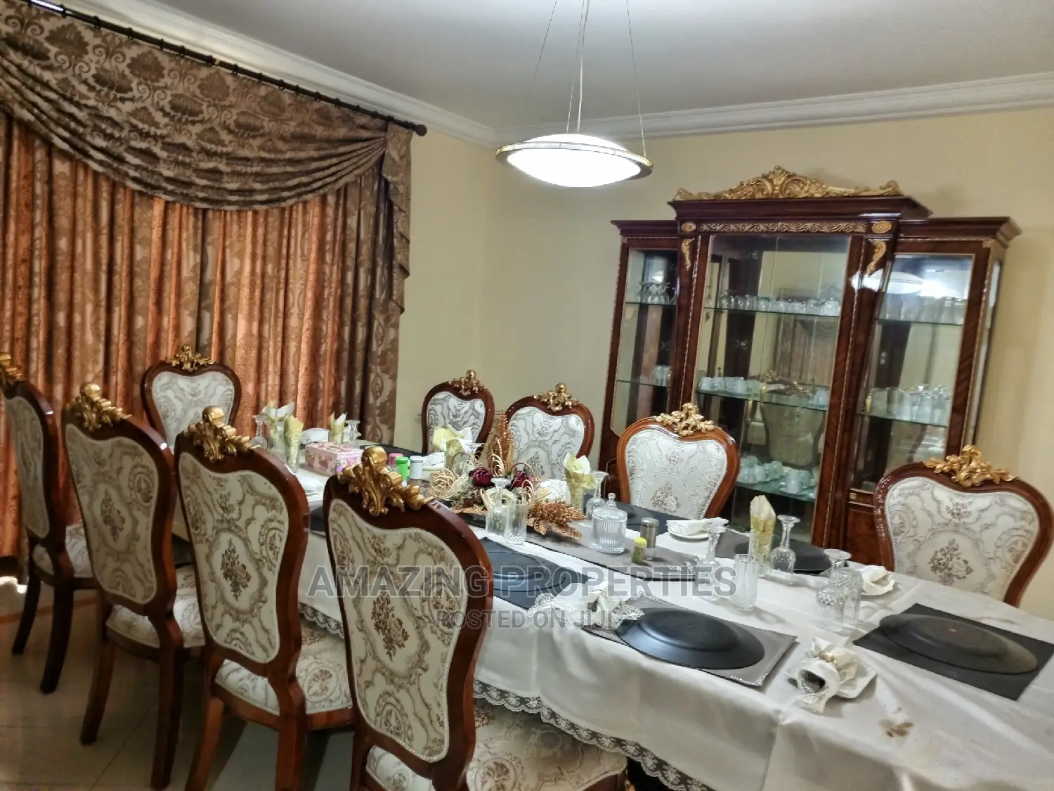 5bdrm House in East Legon for sale