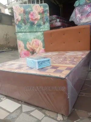 Double Leather Bed # Inbuilt