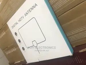 High Reception Capacity Indoor Antenna