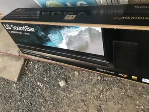Enhanced Bass LG SN10YG 570W Virtual 5.1.2-Channel Soundba