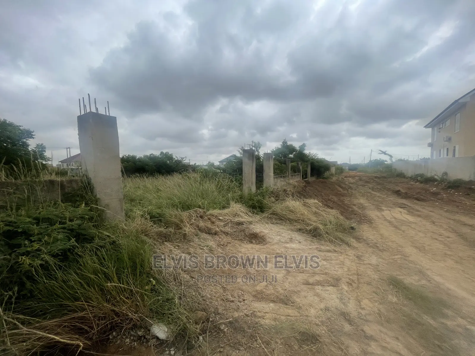 Titled Plots of Land for Sale at Santeo