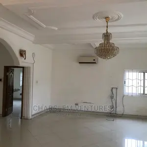 5bdrm House in East Legon for rent