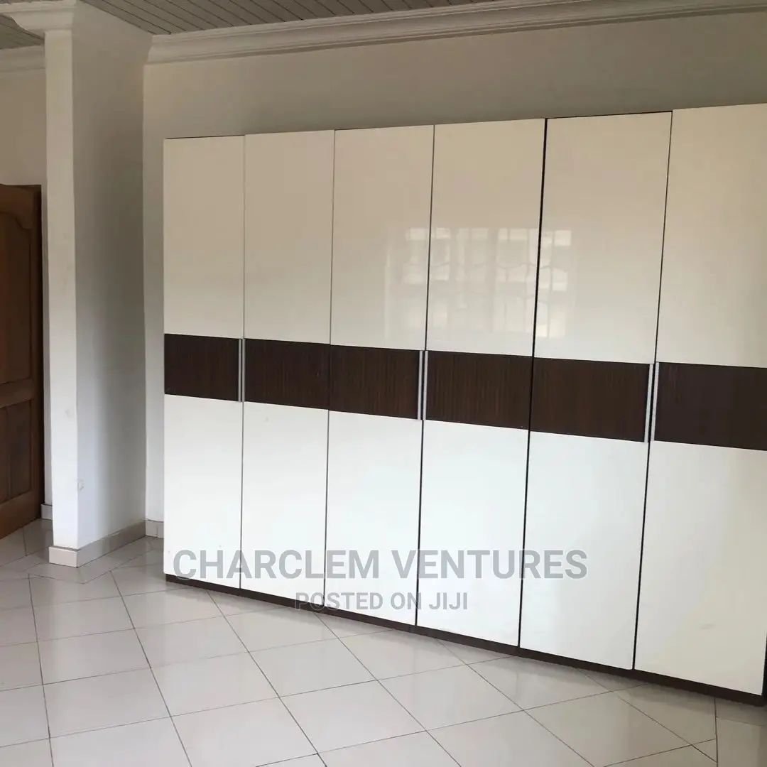 5bdrm House in East Legon for rent