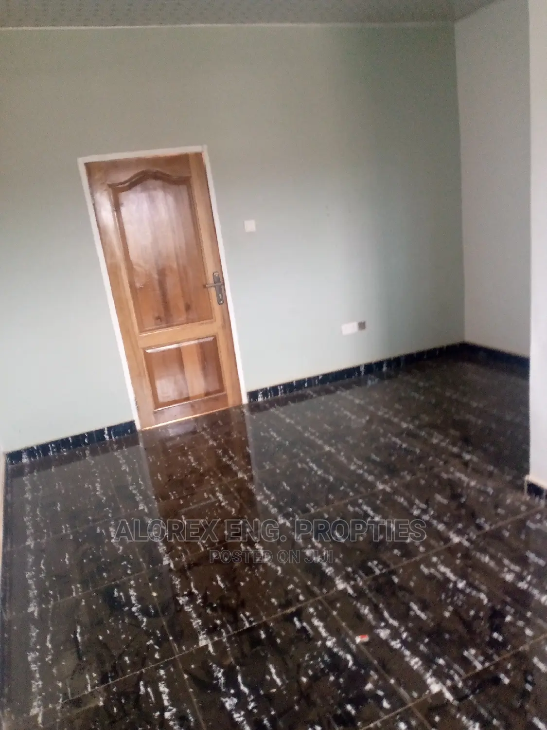 1bdrm Apartment in Single Self, Oyarifa for rent
