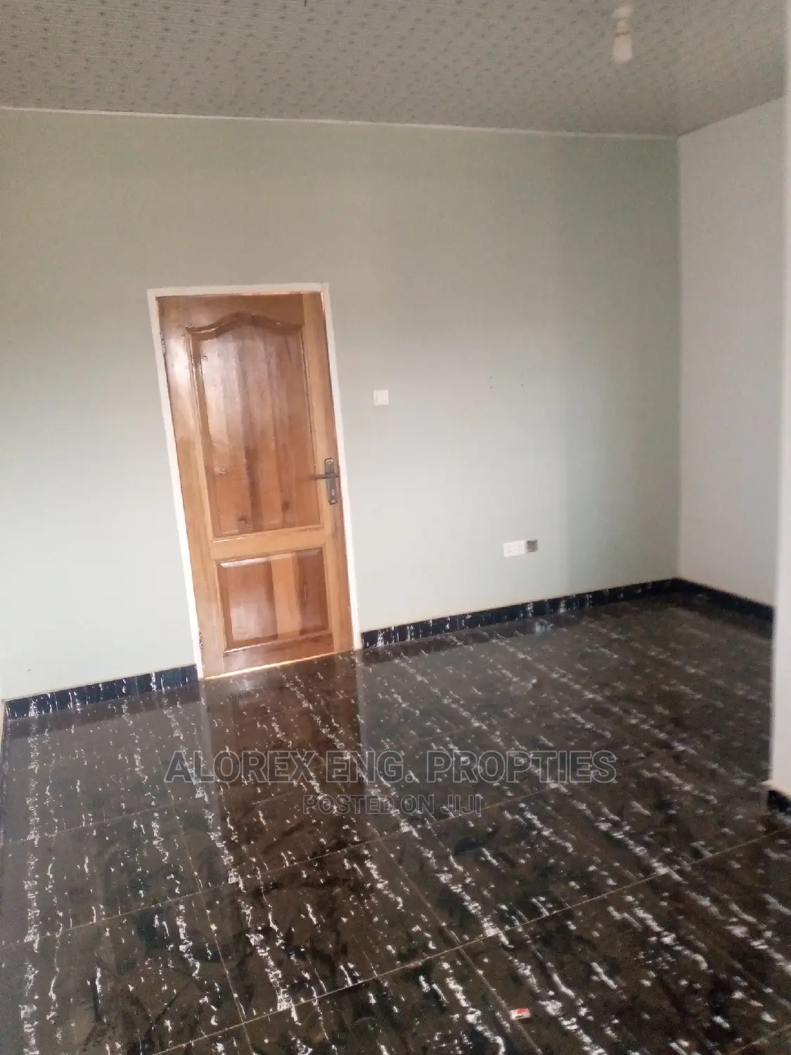 1bdrm Apartment in Single Self, Oyarifa for rent