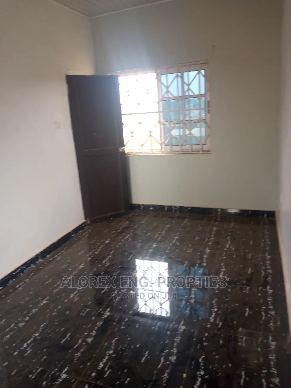 1bdrm Apartment in Single Self, Oyarifa for rent