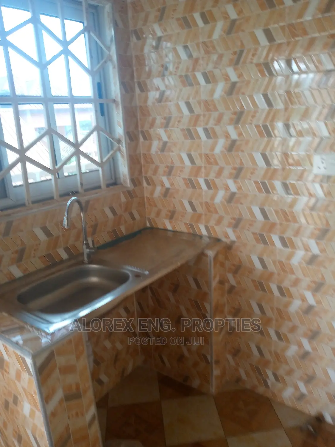 1bdrm Apartment in Single Self, Oyarifa for rent