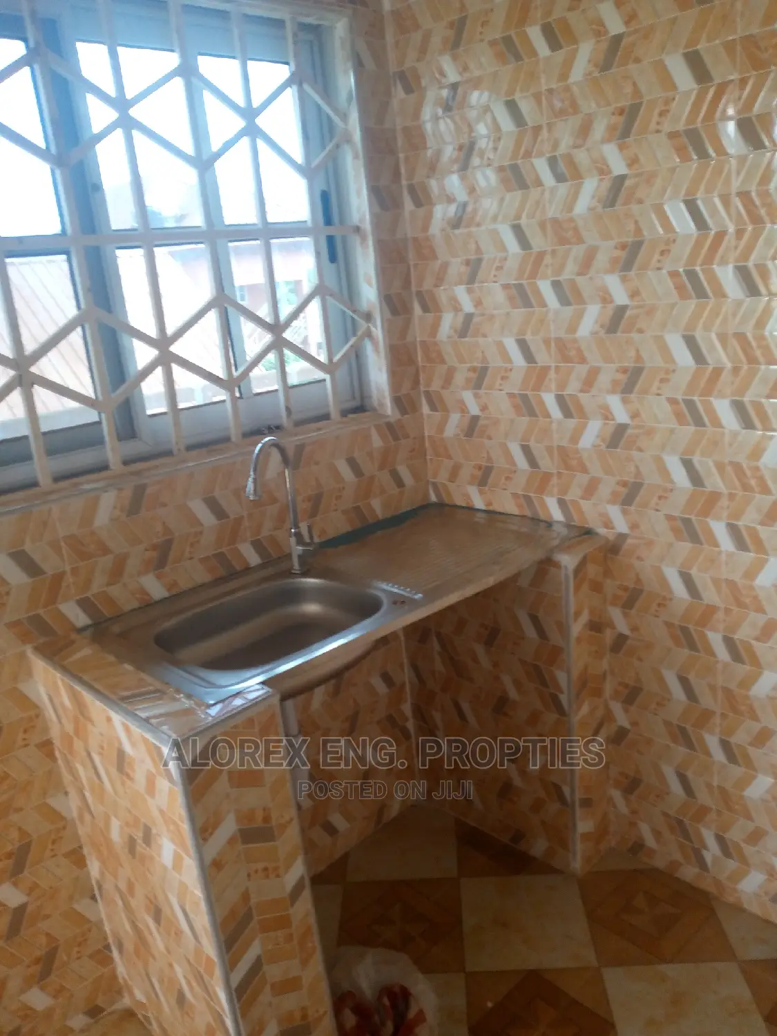 1bdrm Apartment in Single Self, Oyarifa for rent