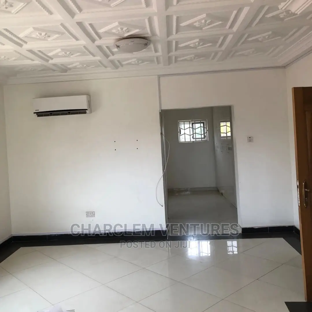 5bdrm House in East Legon for rent