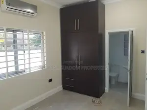 3bdrm House in Suadom Properties, Baatsona Total for rent