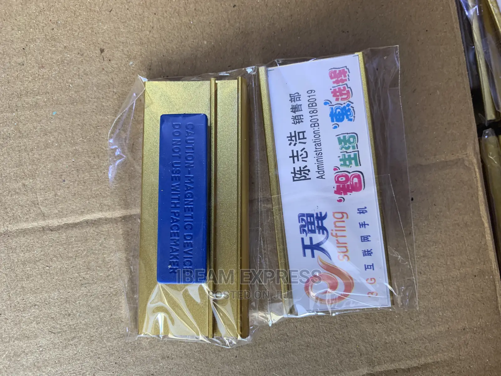 NAME TAGS (Pin and Magnetic)