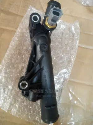 Ford Escape 2013-2017 Engine Coolant Water Outlet