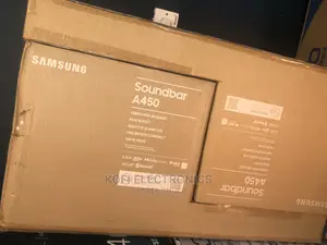 Streaming Bluetooth Samsung A450 300W 2.1-Channel Soundbar