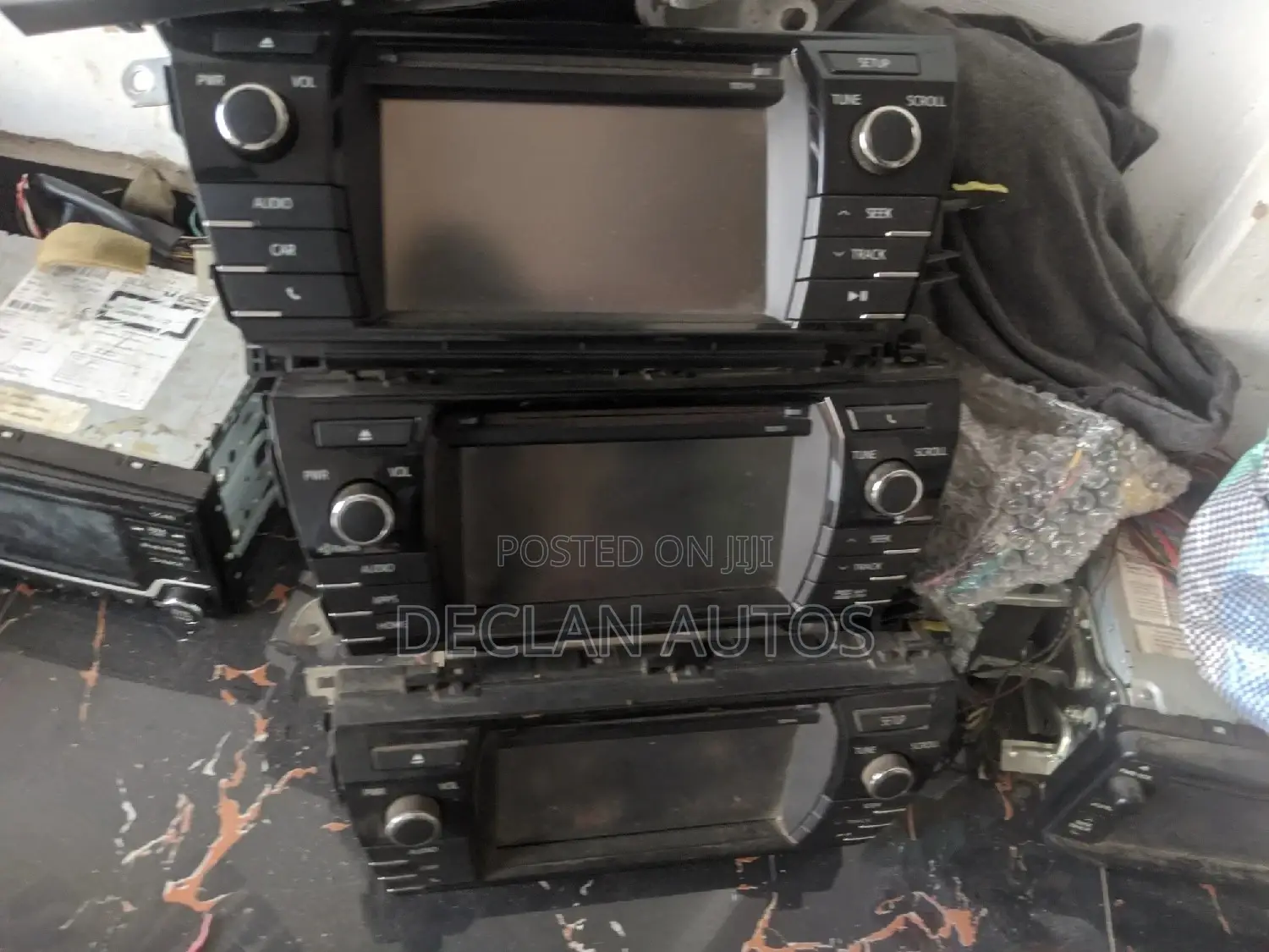 Toyota Corolla 2016 Car Tape