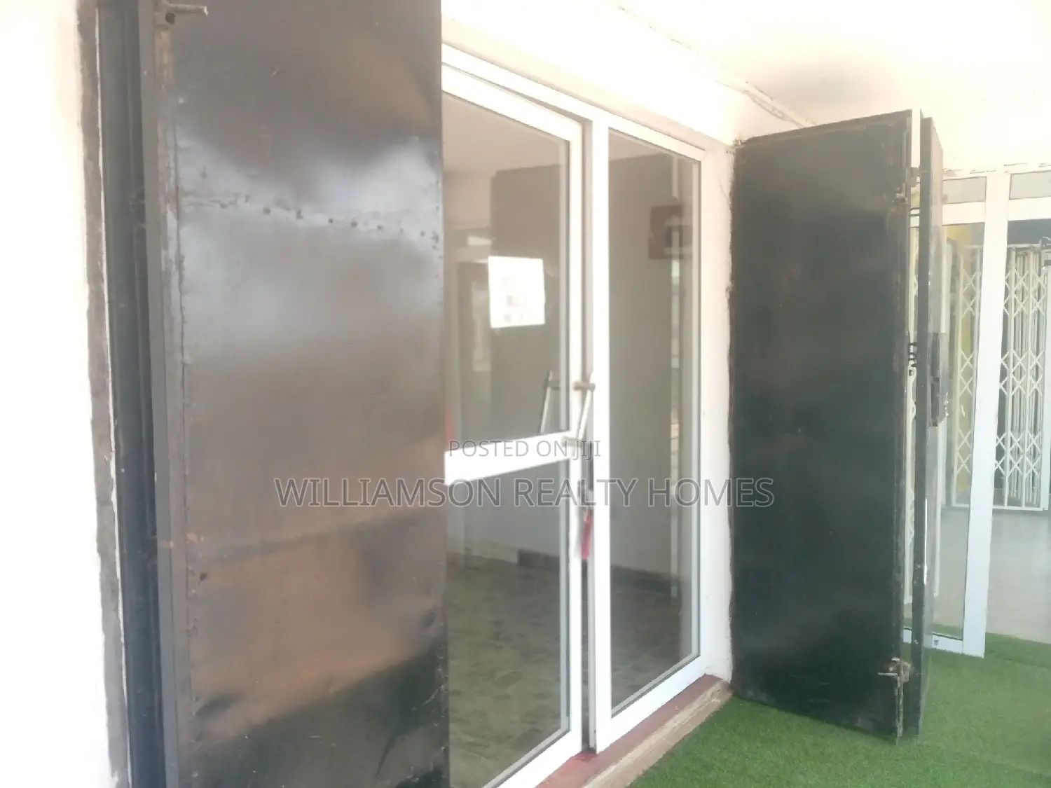 Road Side Business Shop/Store/Office Space for Rent