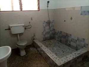 4bdrm House in Walako Estate, Mile 7 for Sale