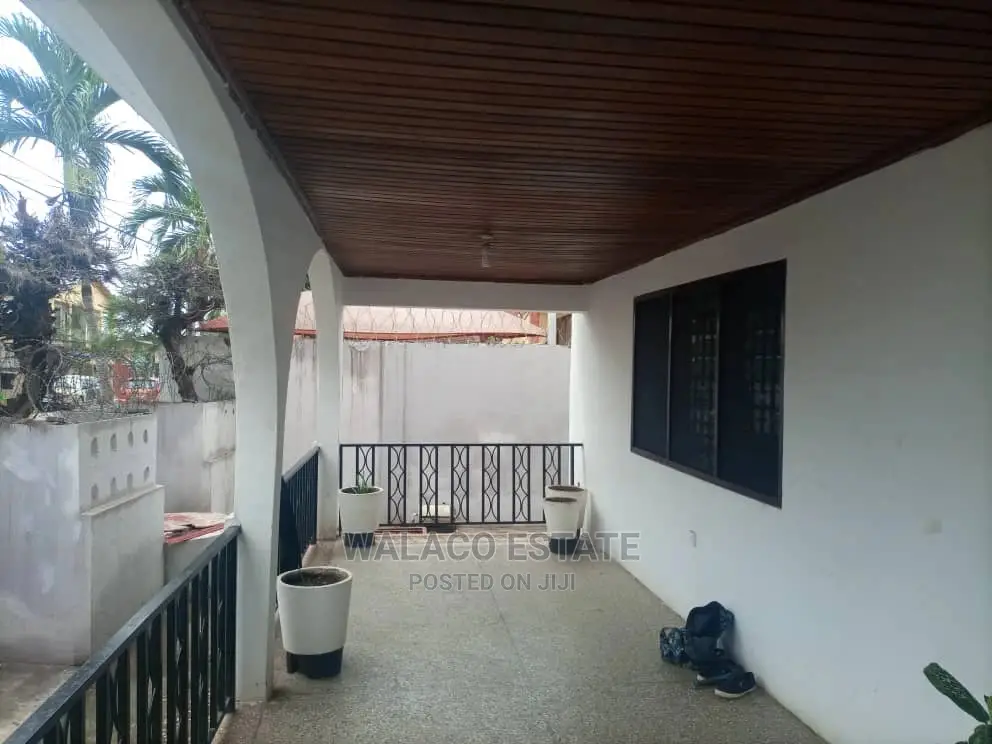 4bdrm House in Walako Estate, Mile 7 for Sale