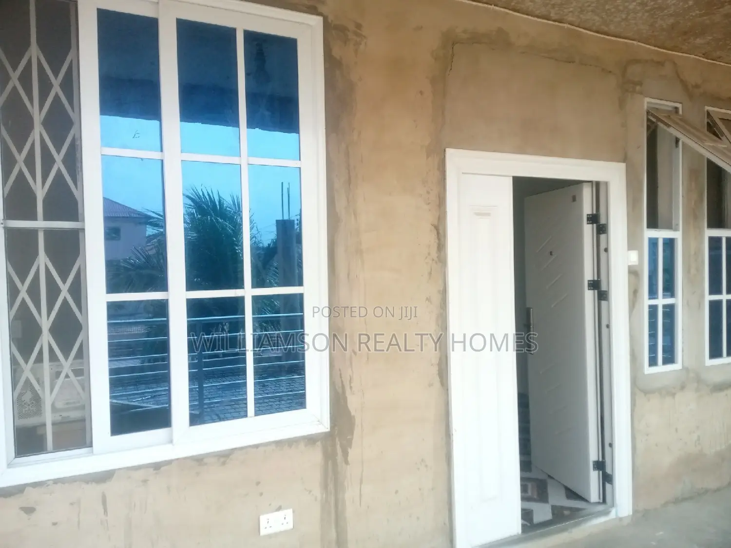1bdrm Apartment in Community 18, Spintex for rent