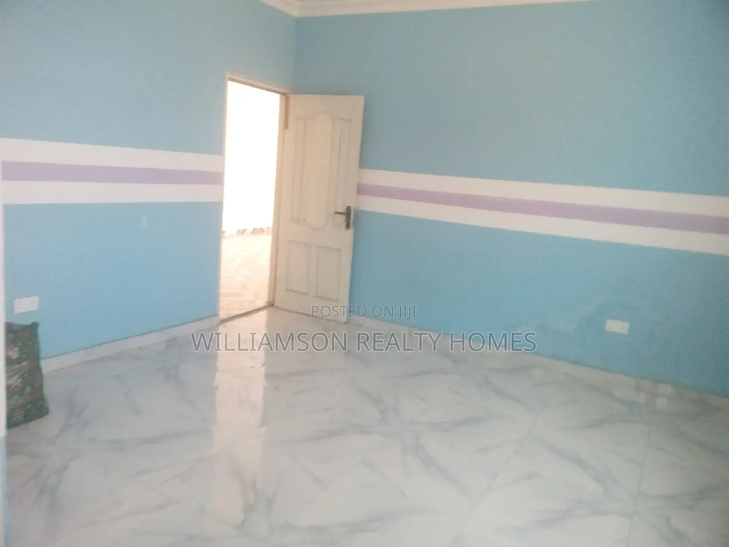 1bdrm Apartment in Community 18, Spintex for rent