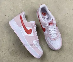Nike Air Force 1 Love