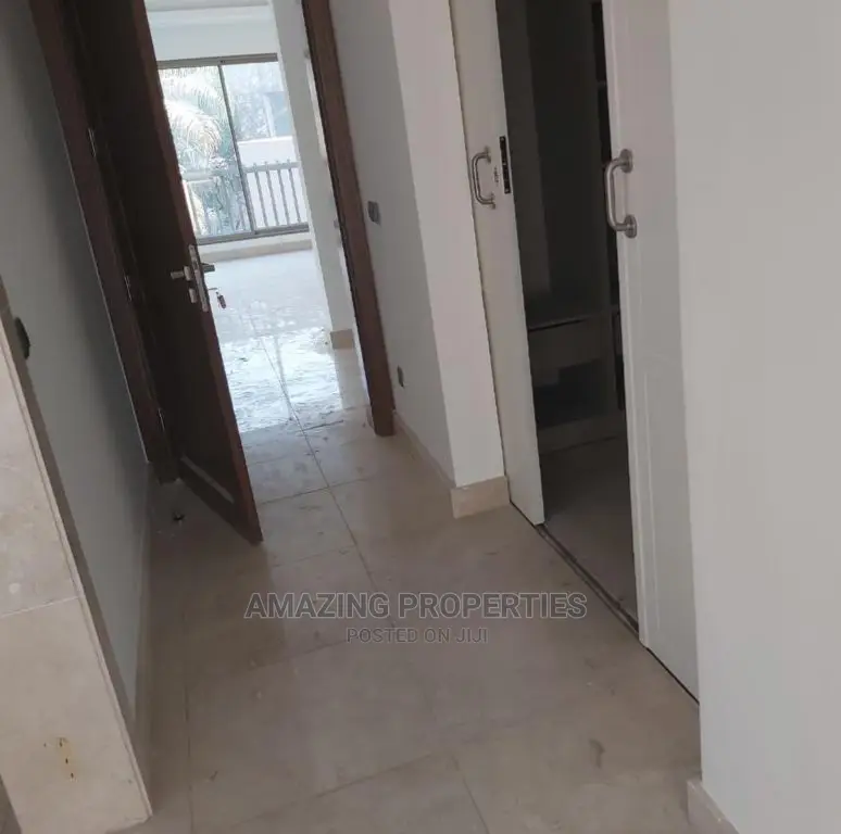 4bdrm House in Cantonments for Rent