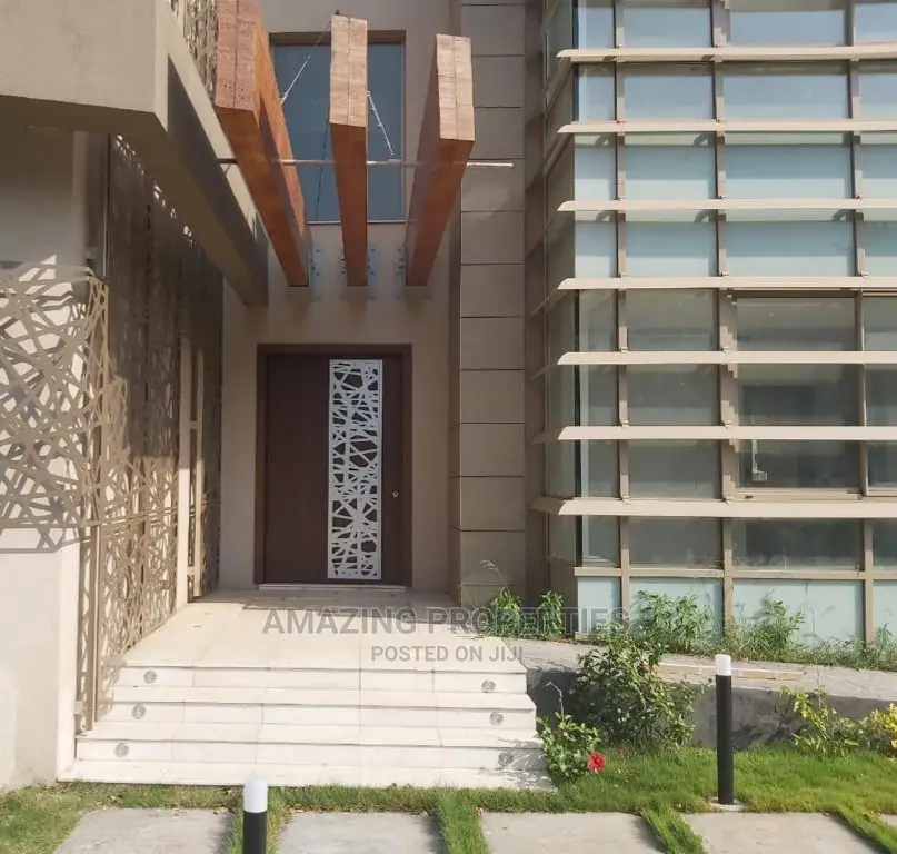 4bdrm House in Cantonments for Rent