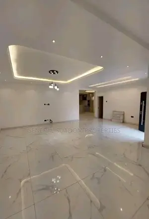 3bdrm Apartment in Suadom Properties, Airport Residential Area
