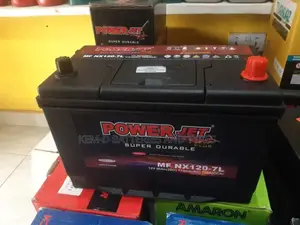 17 Plates Block Type 90ah 12V Battery