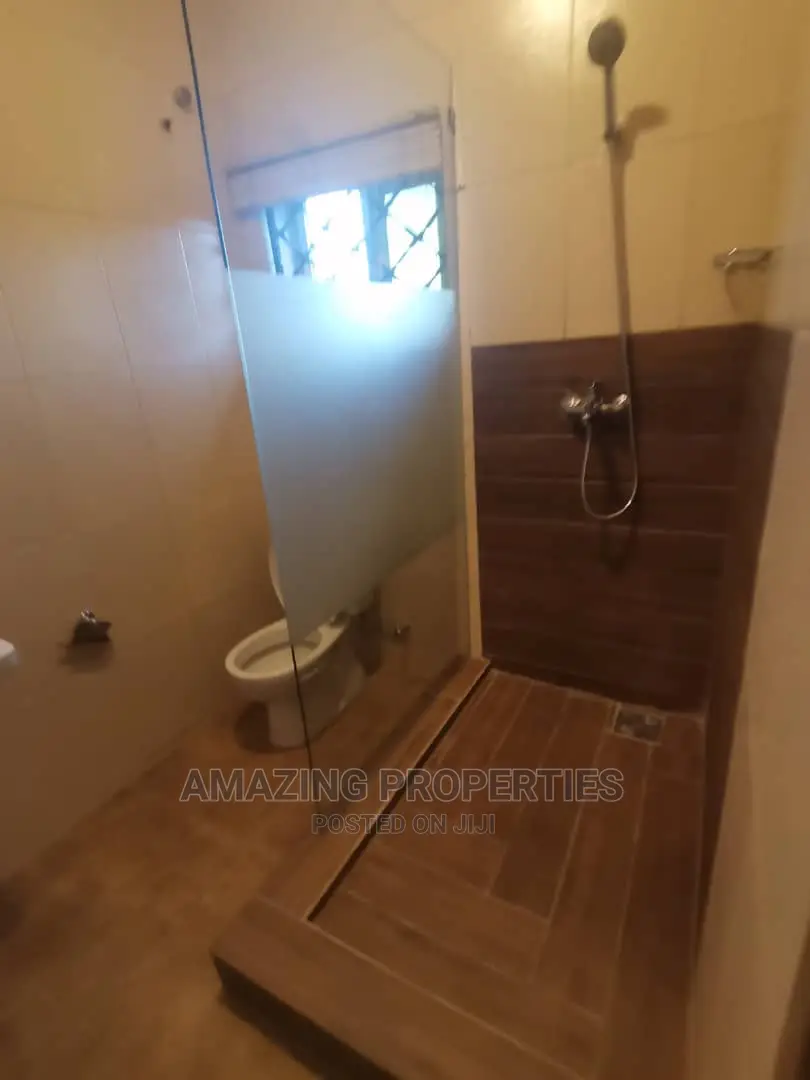 Office for Rent 5 Bedrooms House Airport Residential Area