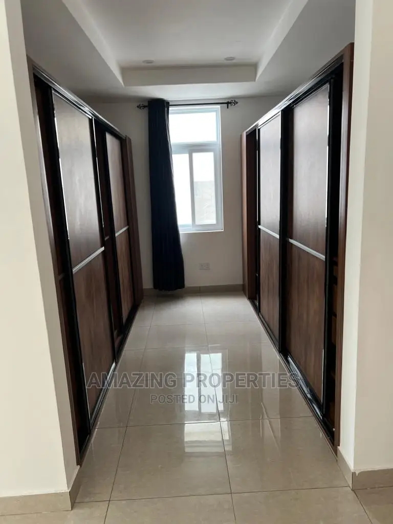 Furnished 4bdrm Townhouse/Terrace in East Cantonments for Rent