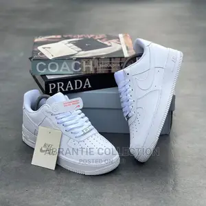 Nike Air Force 1 White
