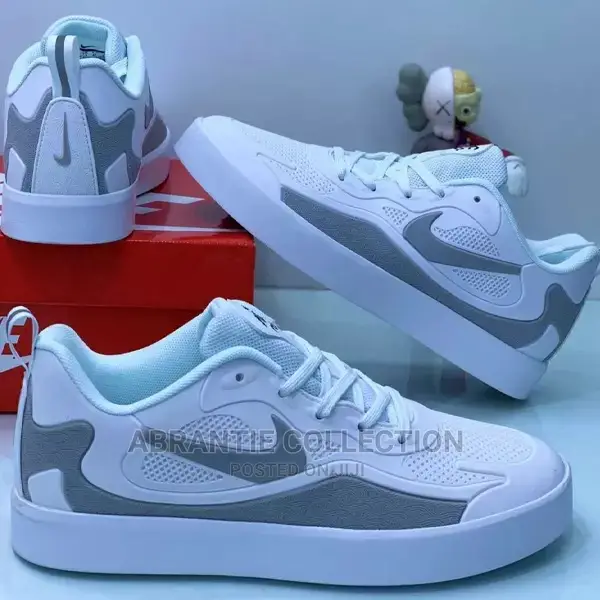 Nike Air 270 React