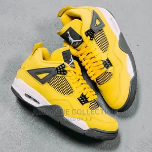 Air Jordan Retro 4 Lighting
