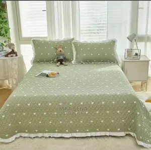 Bedspread + 2 Pillowcases
