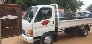 Hyundai Mighty Truck