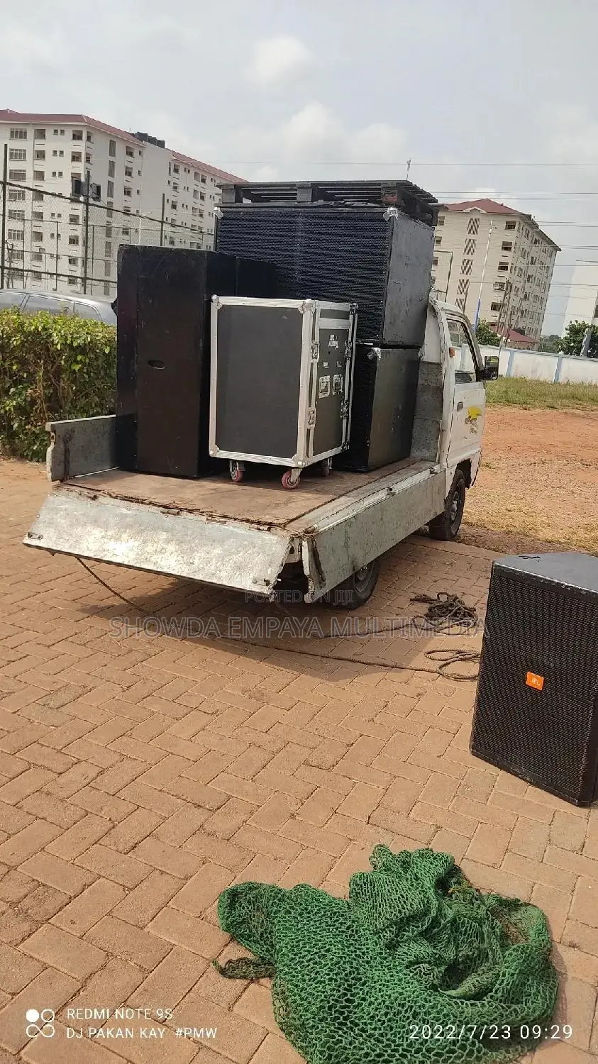 DJ Showda, Disk Jockey For All Events Sounds